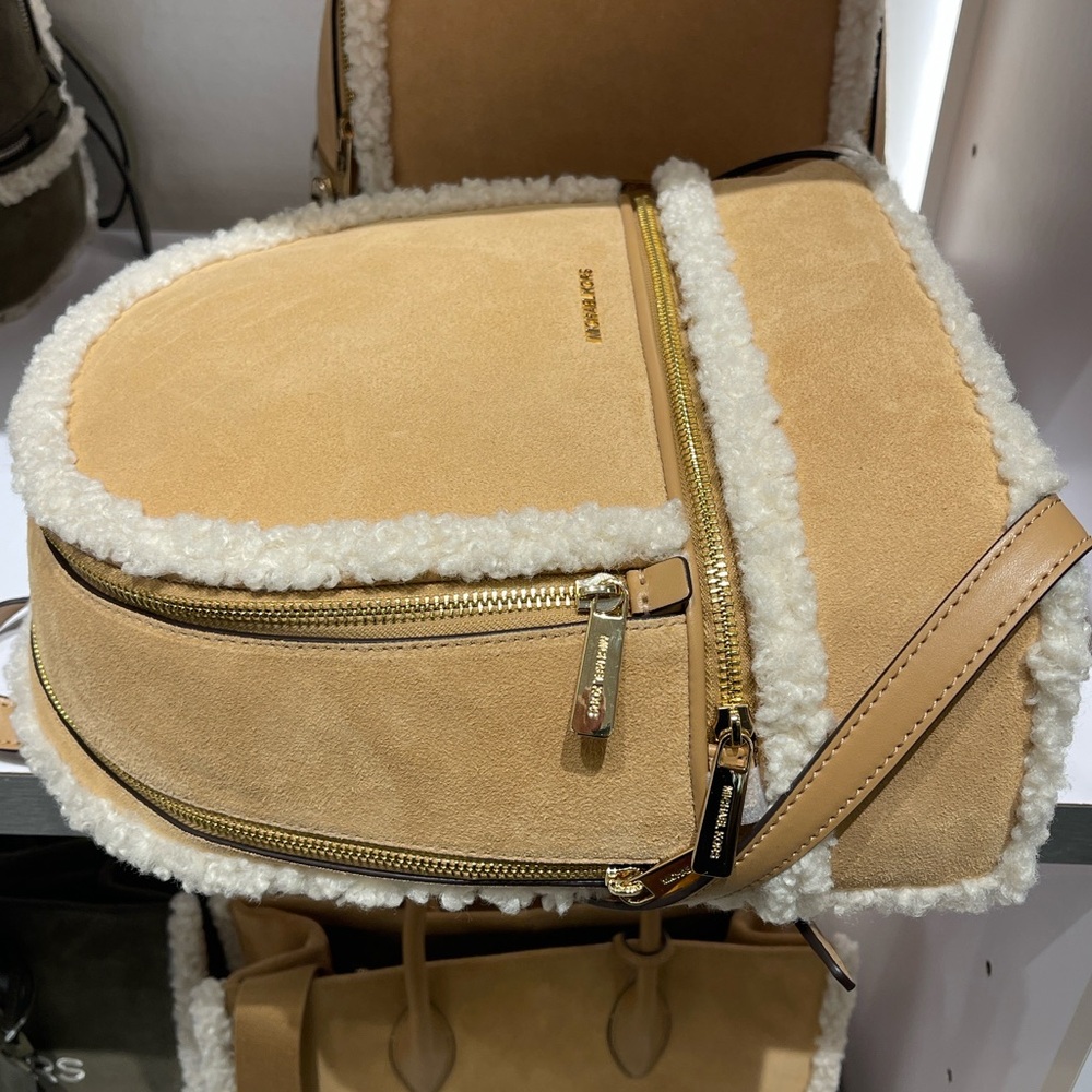 MICHAEL KORS Rhea Medium Suede and Faux Shearling Backpack
Peanut 
NWT - Picture 15 of 16